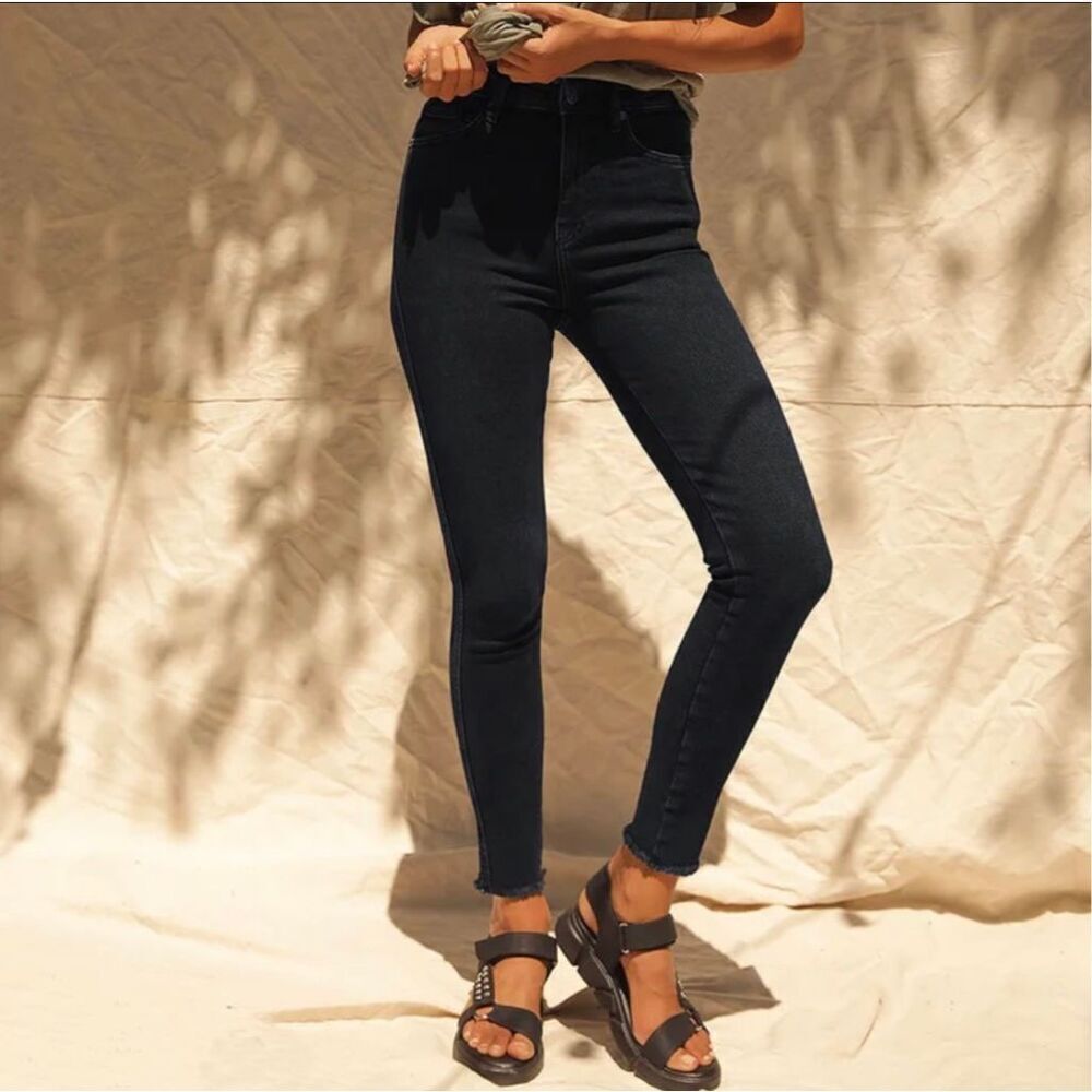 Free People We The Free Women's Black Raw High-Rise Jegging Zip Fly Skinny Jeans